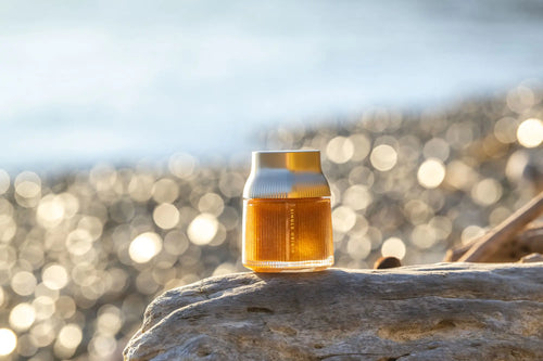 Mānuka Honey in Glass Jars